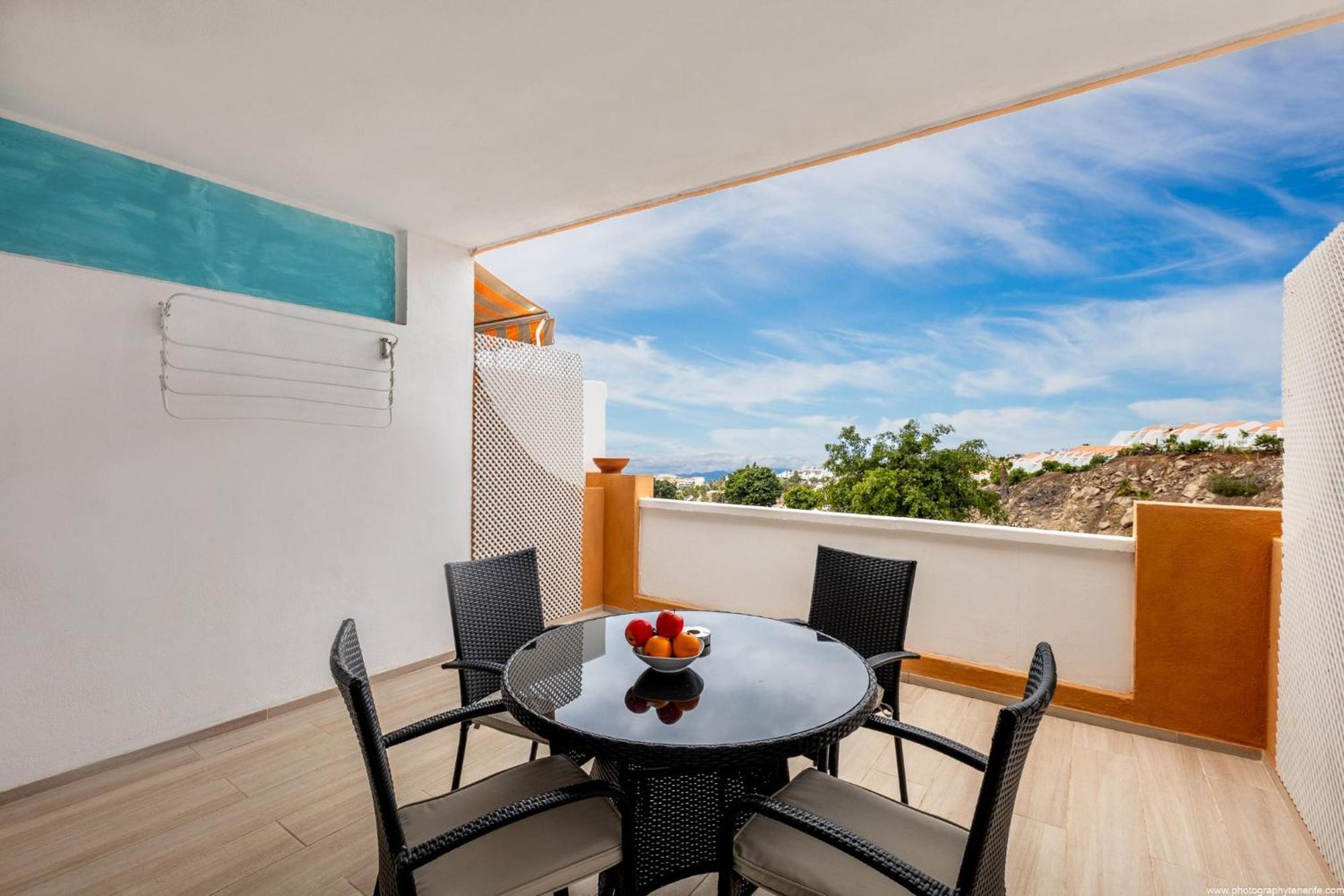 Ocean View Apartment With Large Terrace And Netflix Smart Tv Costa Adeje 外观 照片